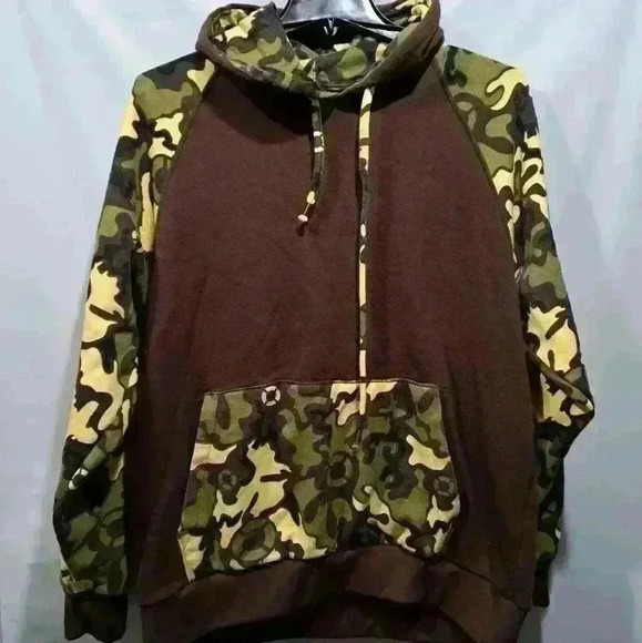 Blacksmith Unbreakable Other - Blacksmith Unbreakable Brand Men's Size XL Hoodie Camo Front Pocket